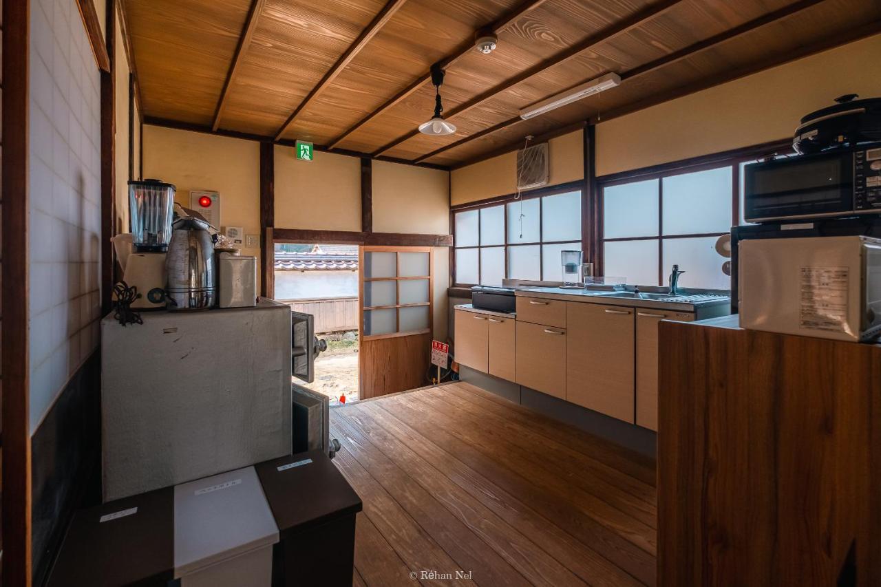 Japan'S Oldest Remaining Company Housing Villa Asago Buitenkant foto