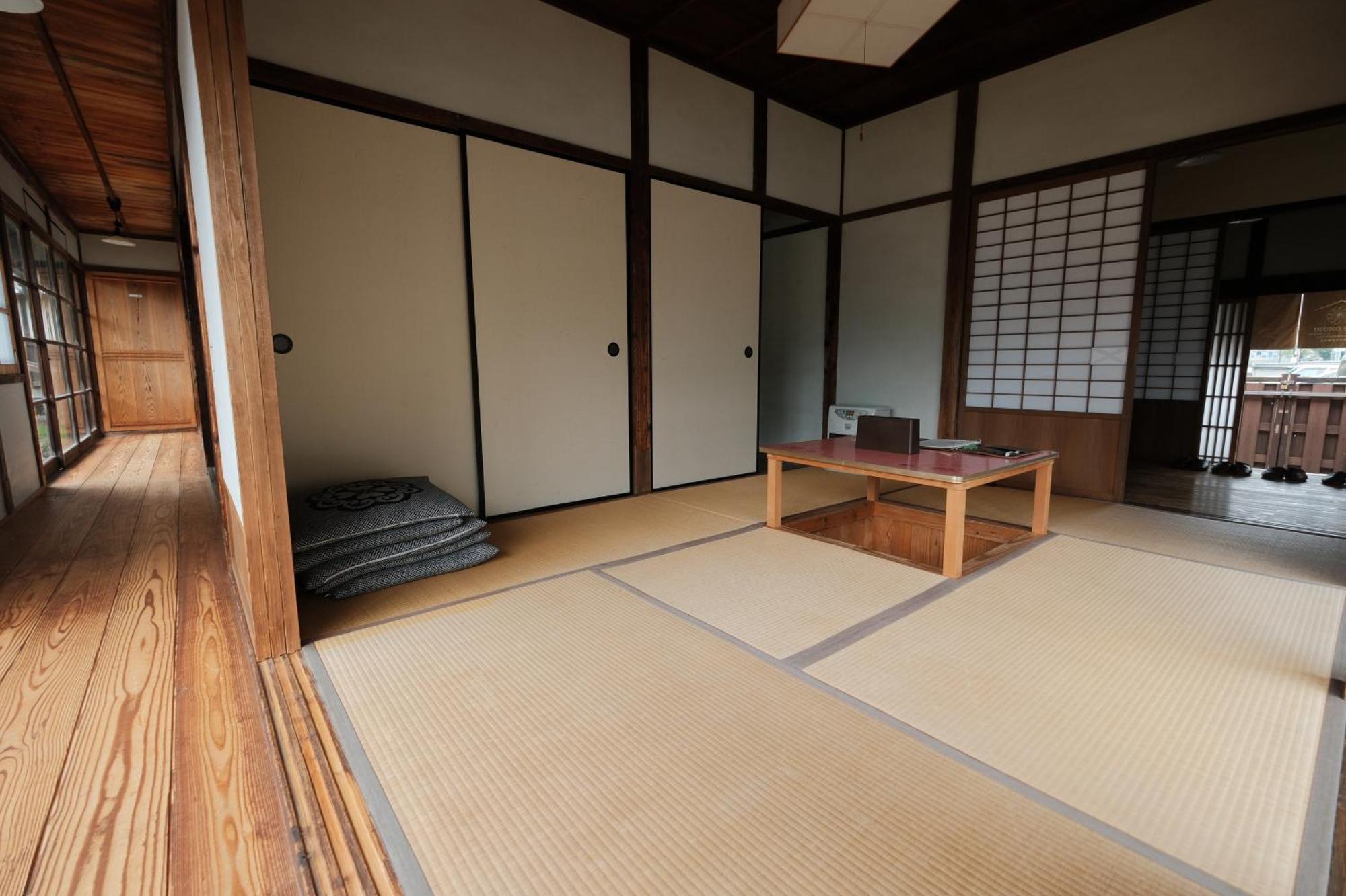 Japan'S Oldest Remaining Company Housing Villa Asago Buitenkant foto