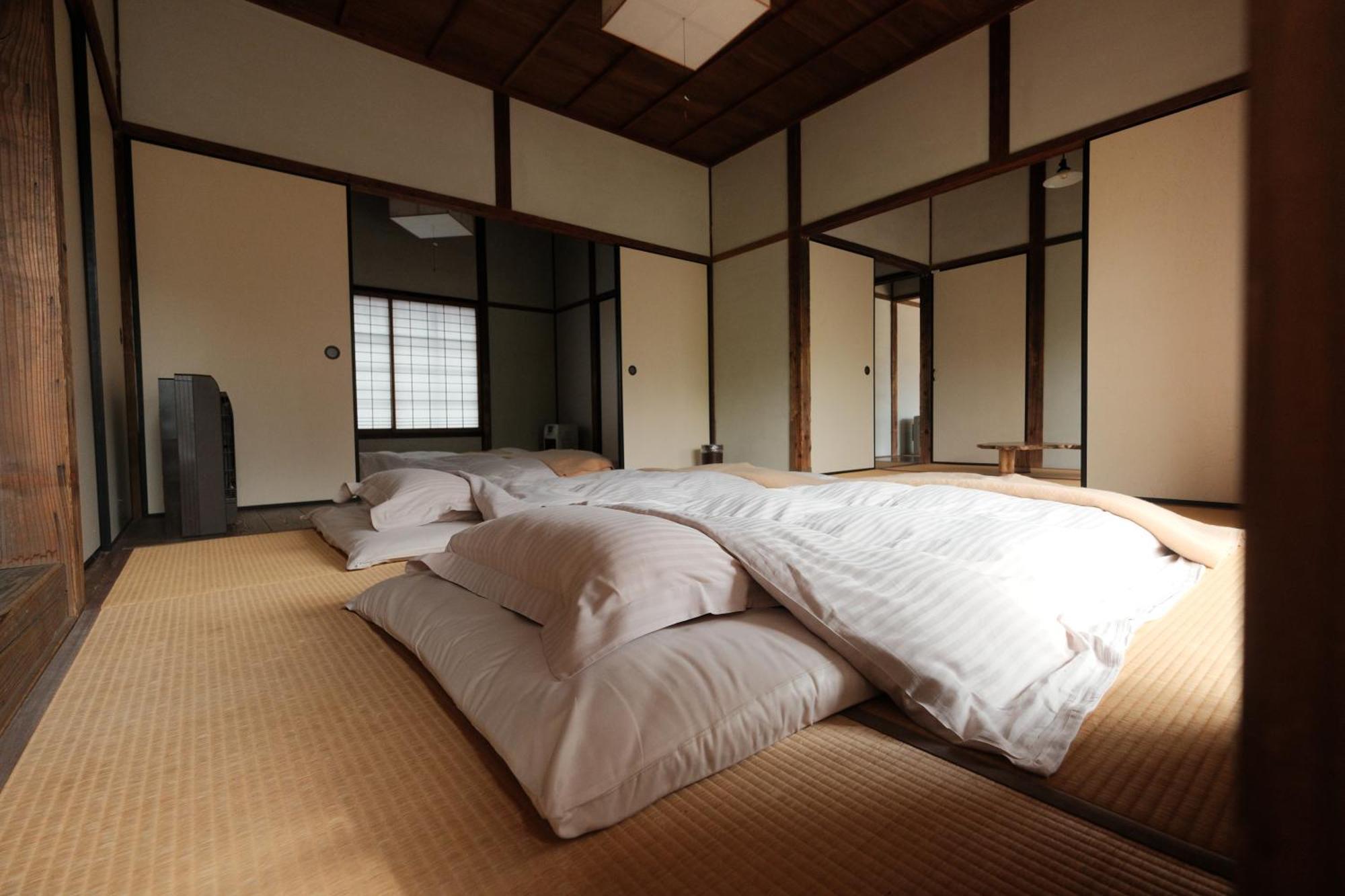 Japan'S Oldest Remaining Company Housing Villa Asago Buitenkant foto