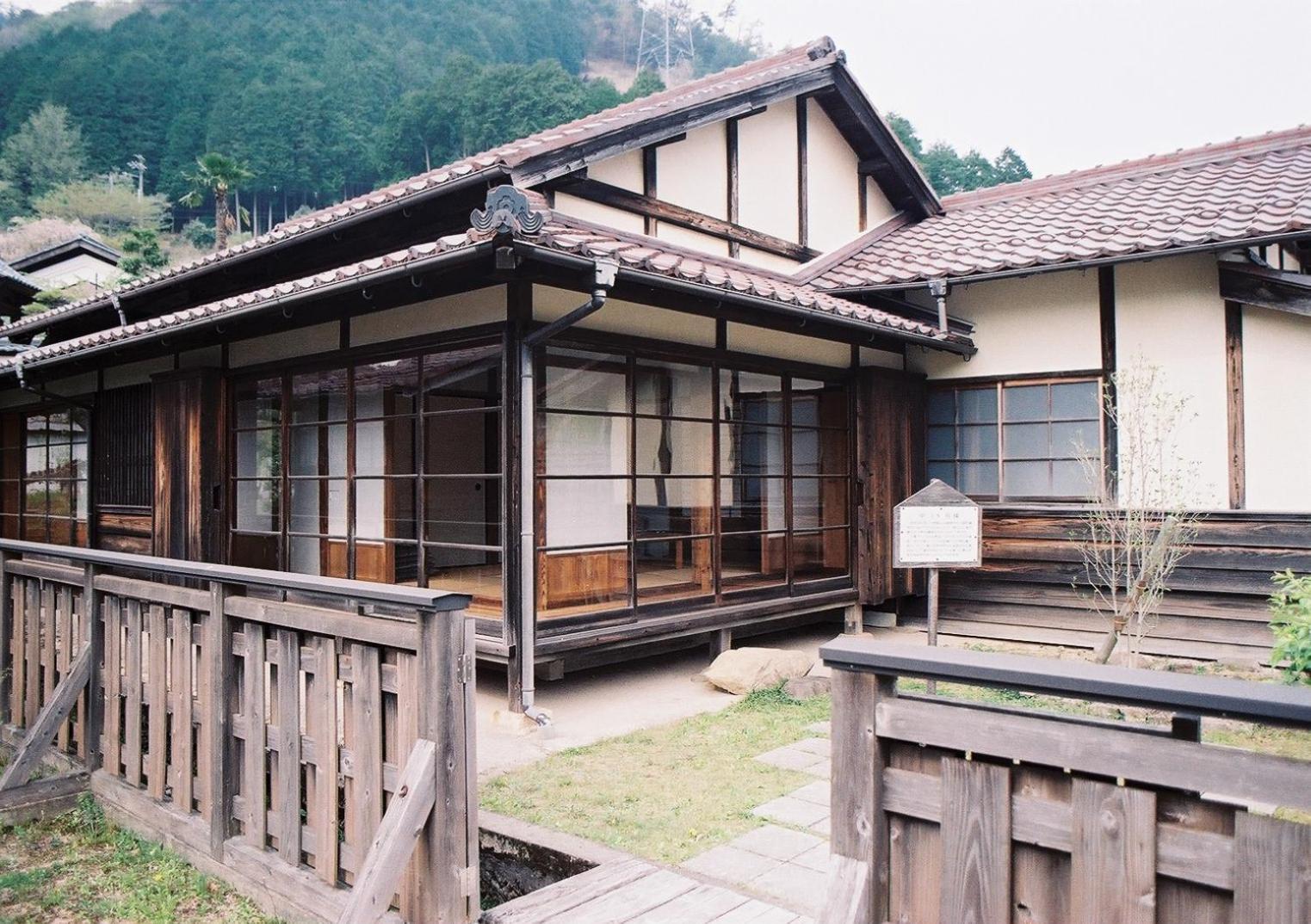 Japan'S Oldest Remaining Company Housing Villa Asago Buitenkant foto